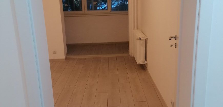 Apartament 3 Camere Ghirlandei – zona Complex Apusului